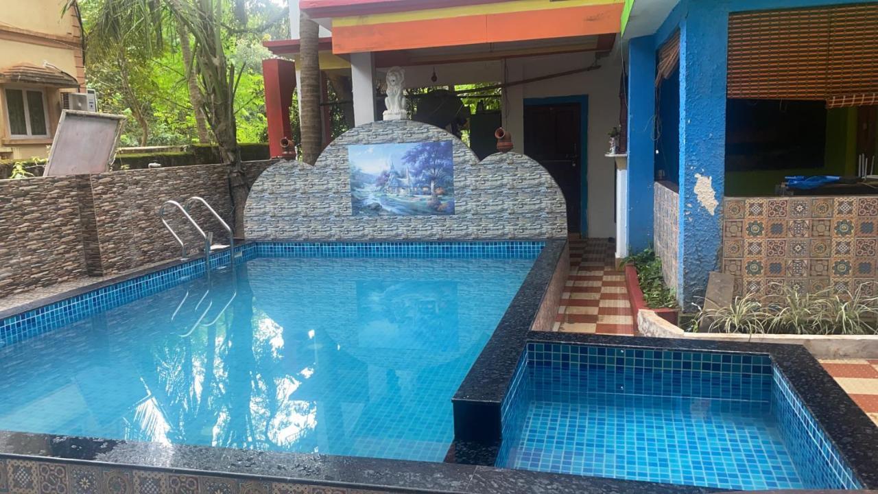 Calangute Beach Side Hotel Luaran gambar