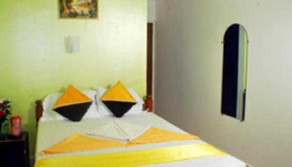 Calangute Beach Side Hotel Luaran gambar